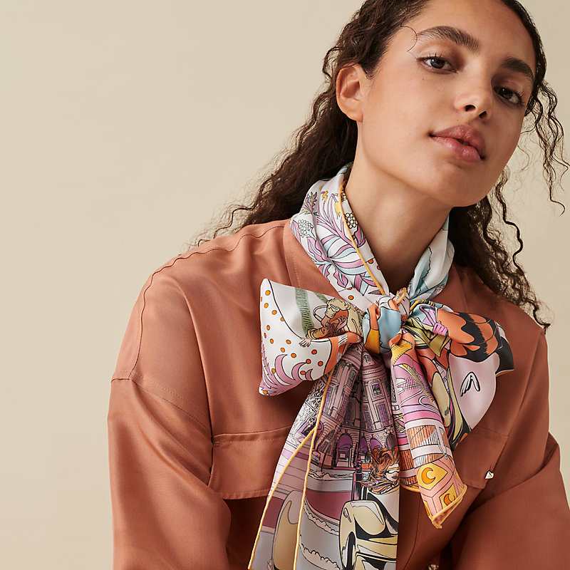 HERMES シルクマフラー　WOW はじまりの歌 新品未使用品 HERMESスカーフ シルクマフラー 始まりの歌 wow